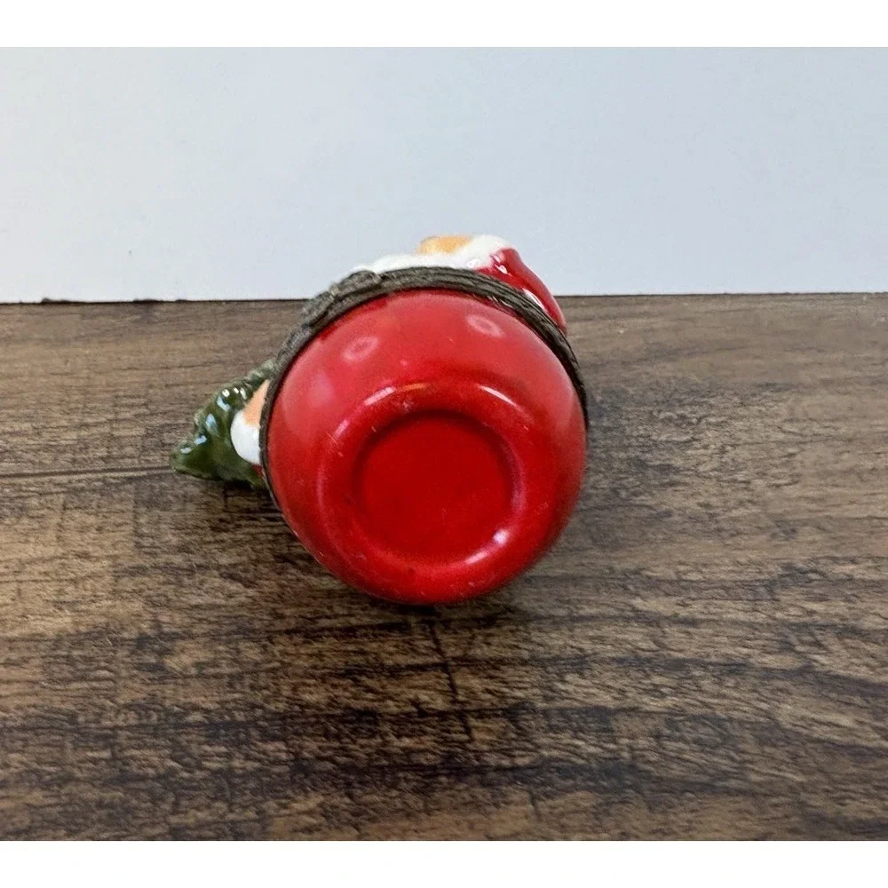 Vintage Hinged 2.25